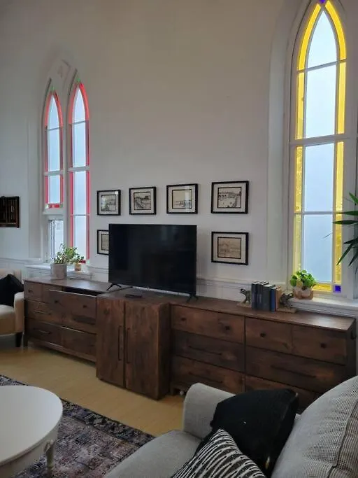 Holiday home Tyneside Church House Caledonia